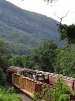 NS 2562 at Slateford